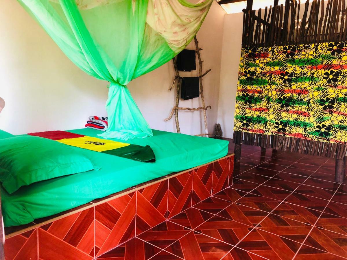 Reggae Island Private Island Hotel Phajam-sziget Kültér fotó